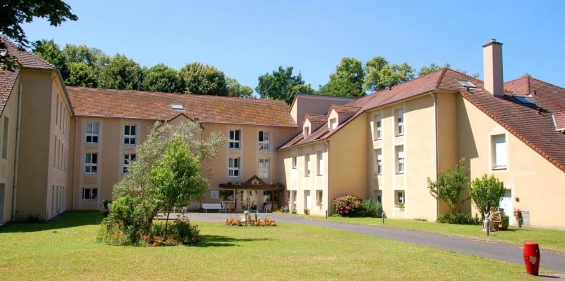 Ehpad Revente Domaine de la Chalouette par Colisee