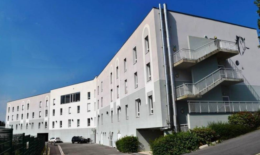 Ehpad Revente Les Haras par Emeis (Orpea)